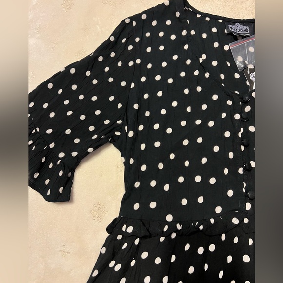 🆕 Angie Black and White Polka Dot Dress, elastic waist Women’s Med NWT - Picture 3 of 8